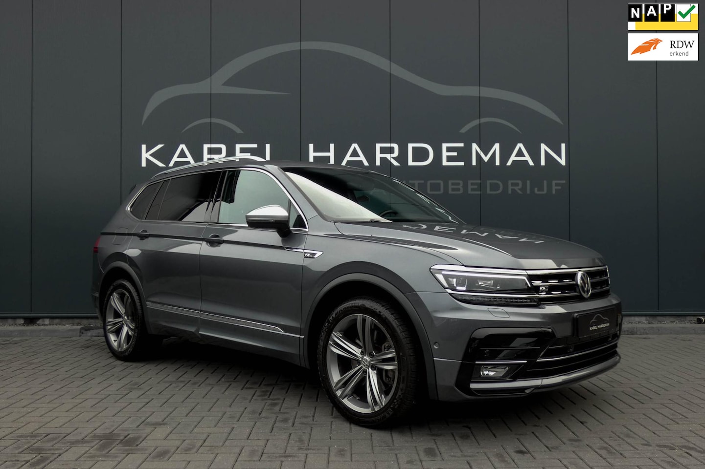 Volkswagen Tiguan Allspace - 2.0 TSI 4Motion Highline Business R 7p. | R-LINE | ADAPTIEVE CRUISE CONTROL | TREKHAAK | P - AutoWereld.nl