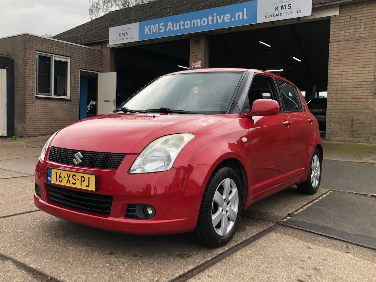 Suzuki Swift - 1.3 Shogun Versn. bak gereviseerd, Airco - AutoWereld.nl