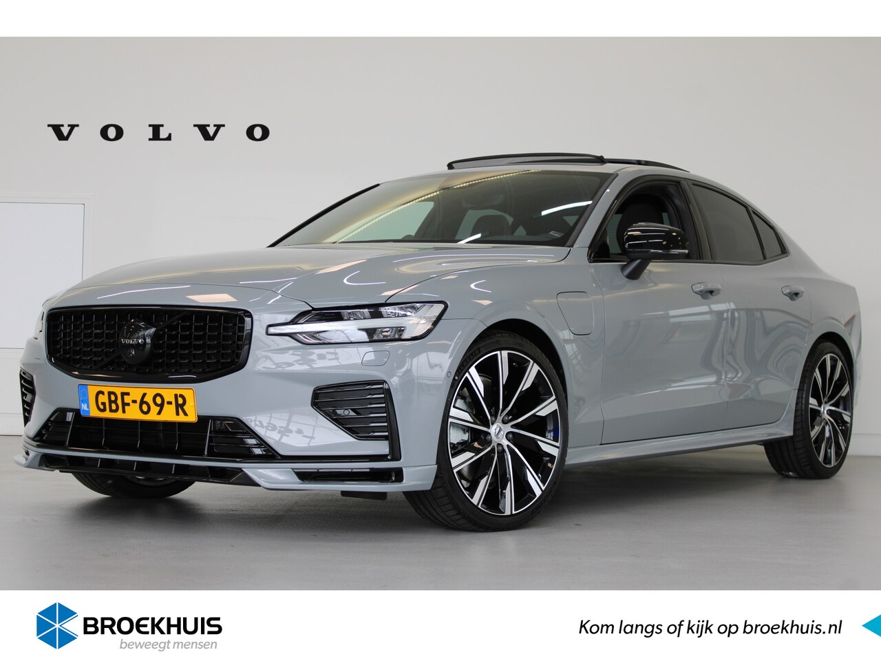 Volvo S60 - T6 350PK Ultimate Dark | Full Option | HEICO | B&W Audio | 360 Camera | 20'' - AutoWereld.nl