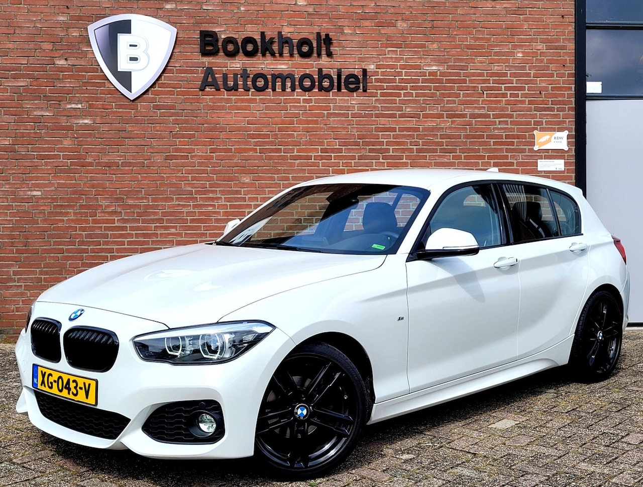 BMW 1-serie - 118i M Sport 118i M-sport, LED, Leder (Dealer-onderhouden, NL-auto met NAP) - AutoWereld.nl