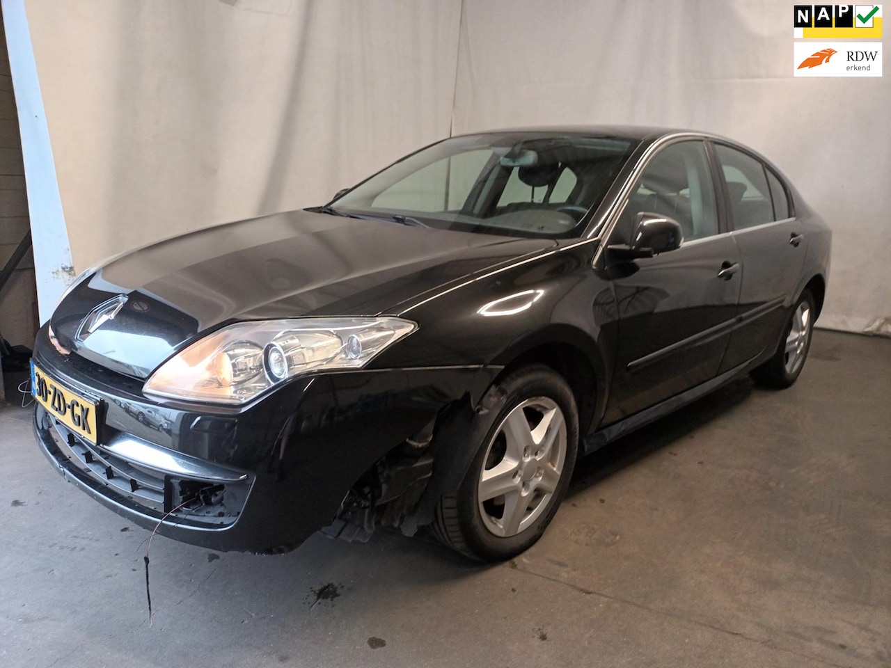 Renault Laguna - 2.0 dCi Dynamique - Airco - Export - Schade - AutoWereld.nl