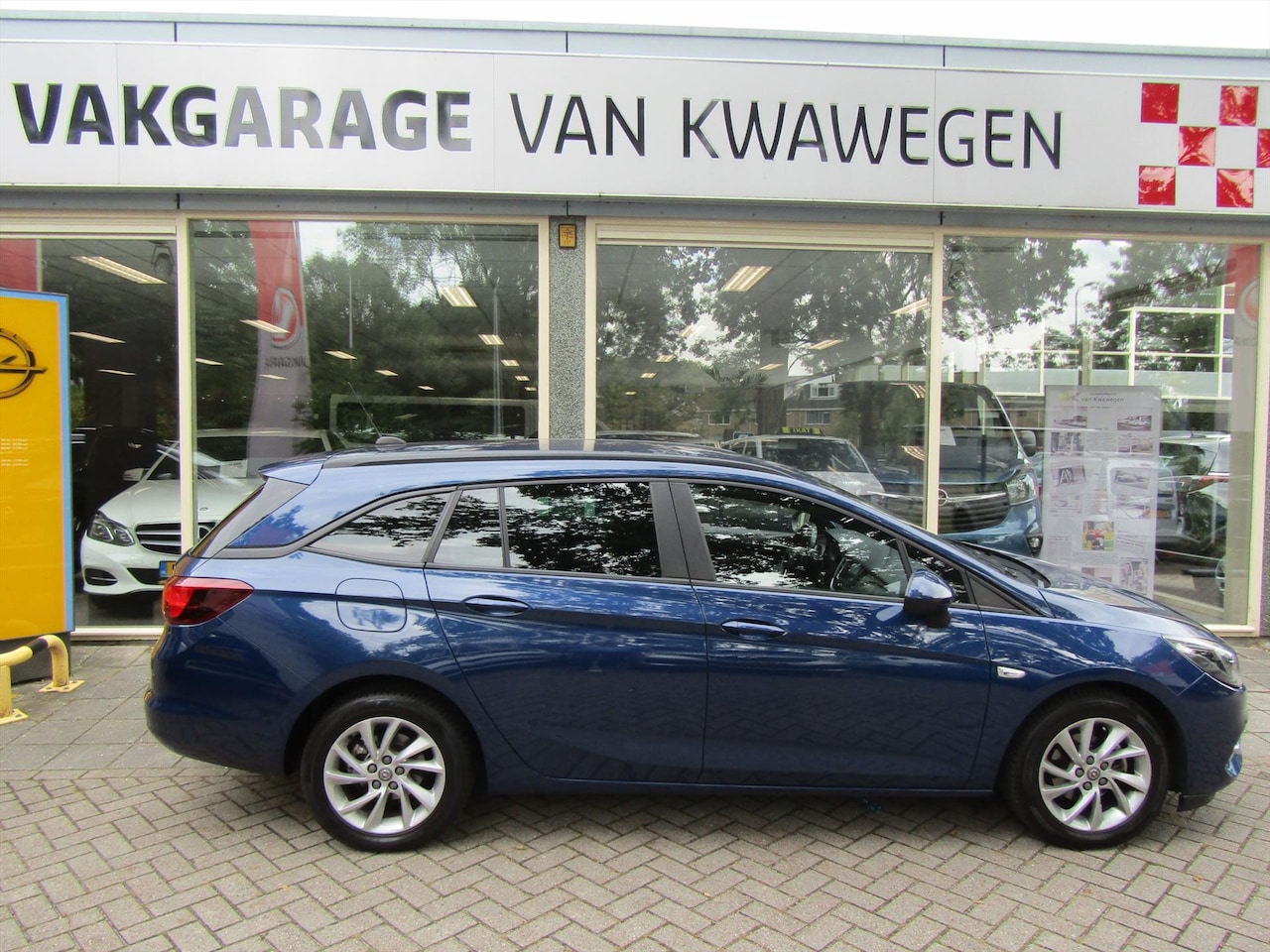 Opel Astra Sports Tourer - 1.5 CDTI 122pk STATION NAVI ECC L.M. PDC - AutoWereld.nl