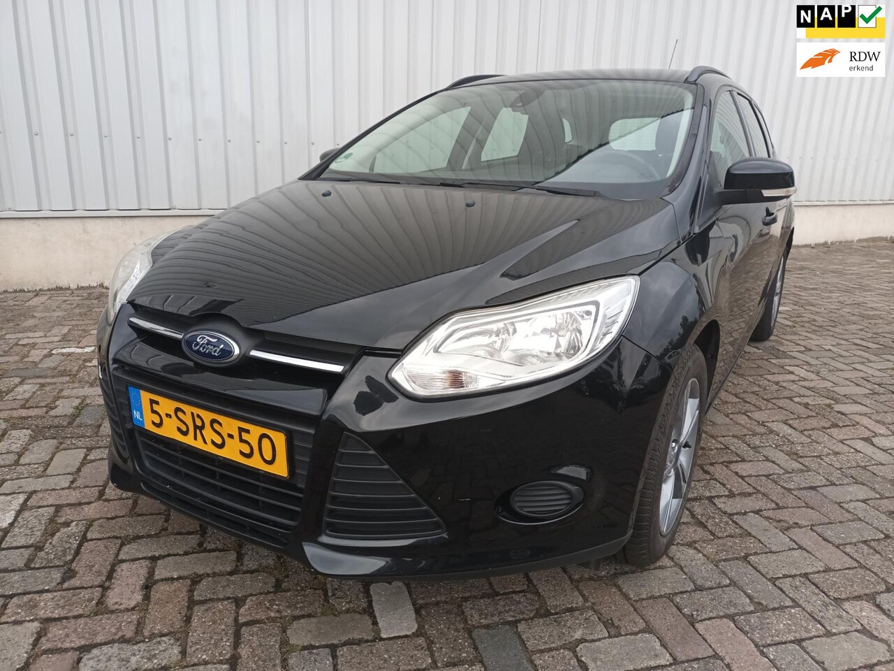 Ford Focus Wagon - 1.0 EcoBoost Edition - Airco - Export - Motor defect - AutoWereld.nl