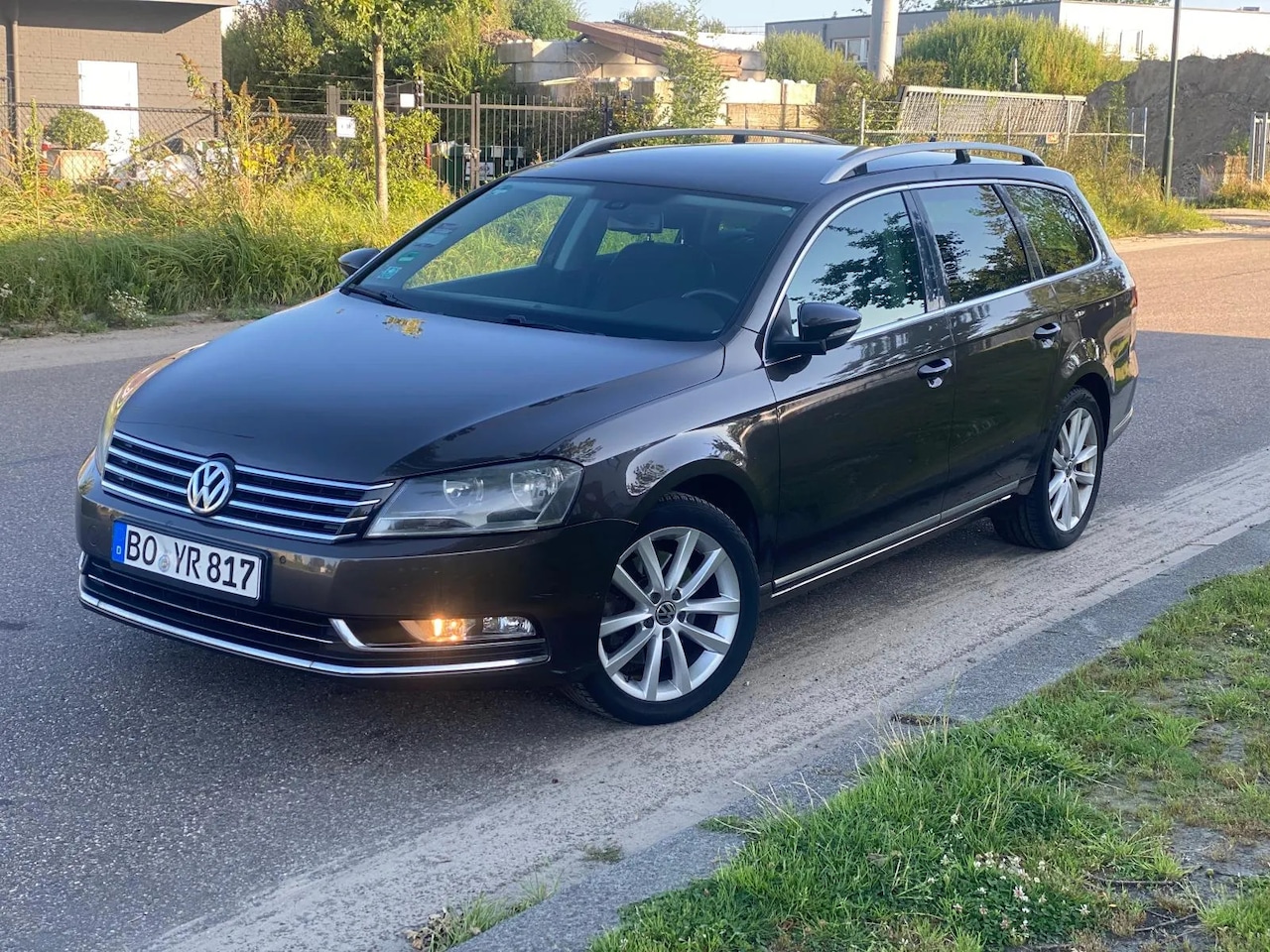 Volkswagen Passat Variant - 1.6 TDI High Executive Line BlueMotion 1.6 TDI High Executive Line BlueMotion - AutoWereld.nl