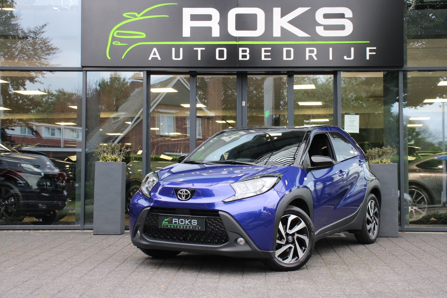 Toyota Aygo X - 1.0 VVT-i S-CVT Pulse Two-Tone Automaat - AutoWereld.nl