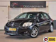 Toyota Auris - 1.6-16V Dynamic + LEDER + NAVI