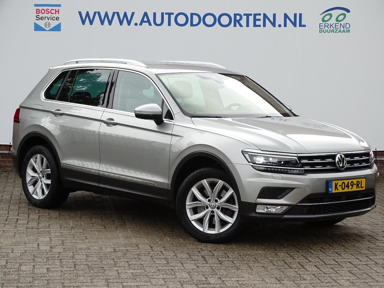 Volkswagen Tiguan - 2.0 TSI 4Motion Highline |AUTOMAAT|CRUISE|HUD|CAR-PLAY| - AutoWereld.nl