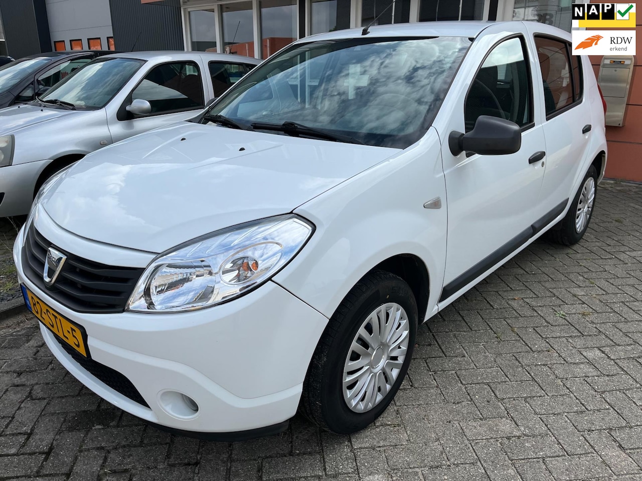 Dacia Sandero - 1.2 Aniversare 1.2 Aniversare - AutoWereld.nl