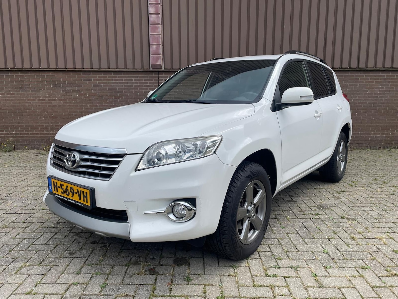 Toyota RAV4 - 2.0 VVTi Dynamic 4x4 Pano Automaat - AutoWereld.nl