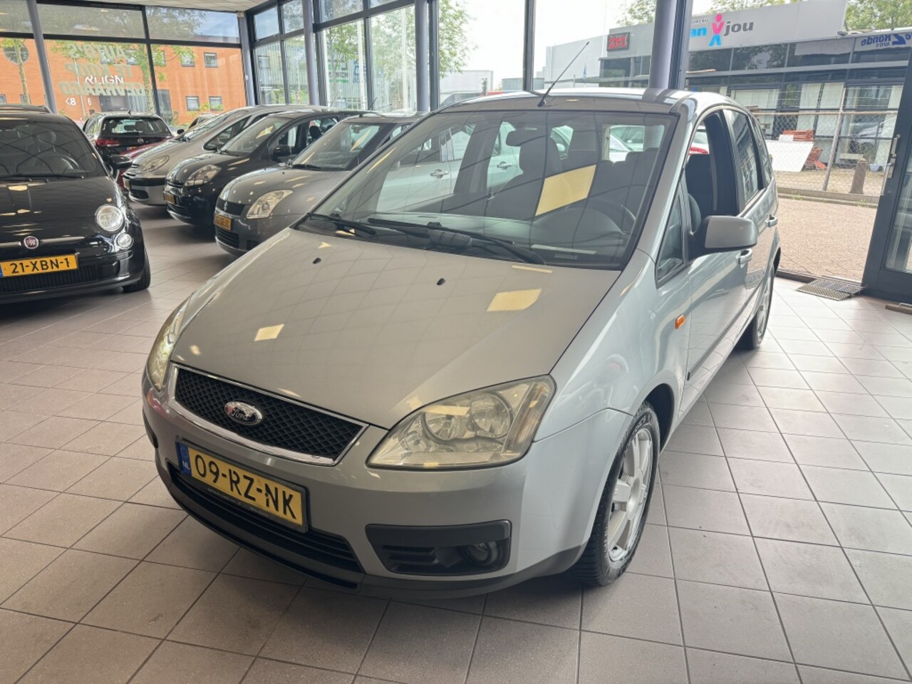 Ford Focus C-Max - 1.8-16V Futura 1.8-16V Futura - AutoWereld.nl