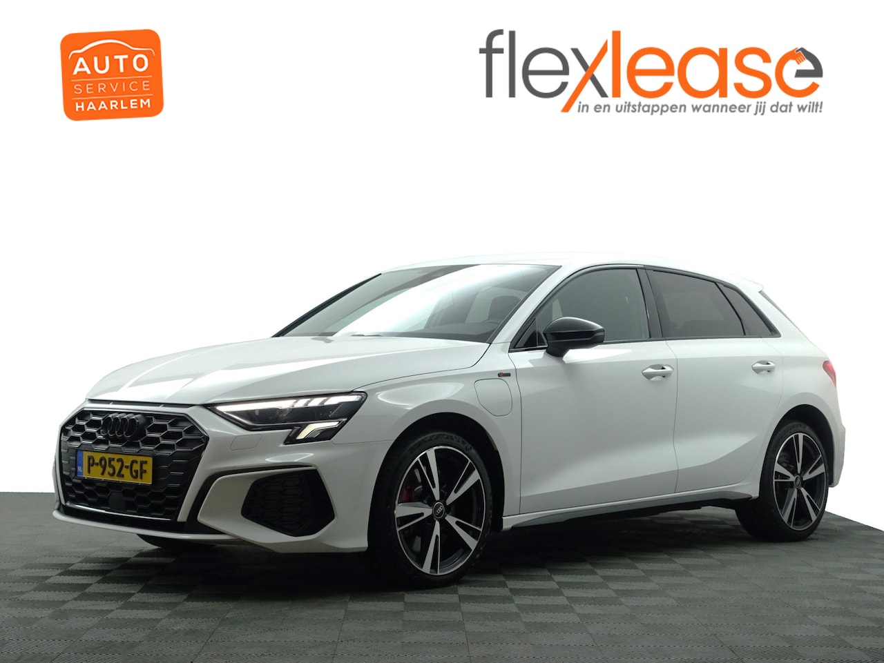 Audi A3 Sportback - 45 TFSI e S edition Competition Aut- Carplay, Xenon Led, Ada Cruise, Dynamic Select, Stand - AutoWereld.nl