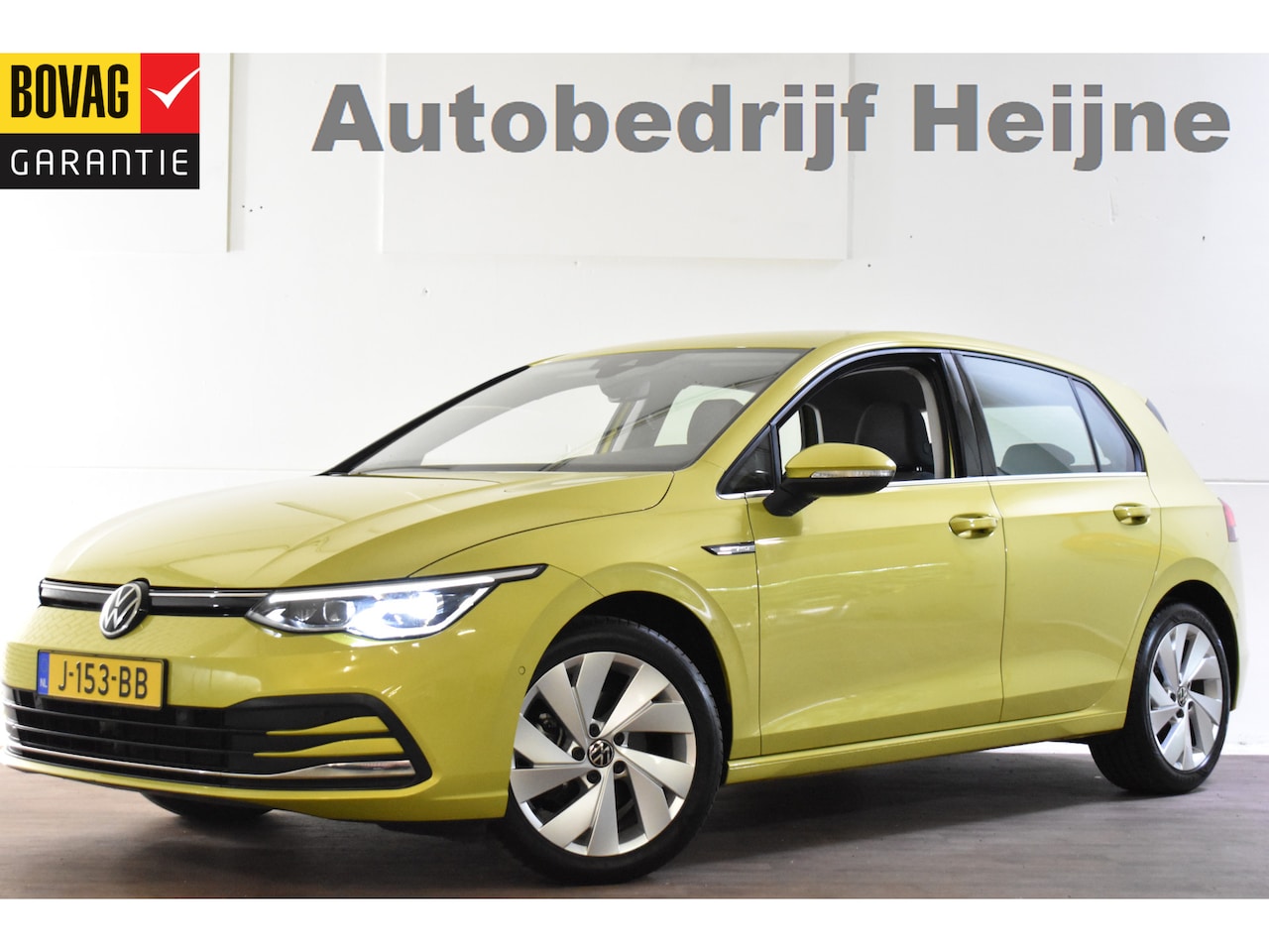 Volkswagen Golf - 1.5 eTSI 150PK DSG STYLE VIRTUAL/NAVI/LED - AutoWereld.nl