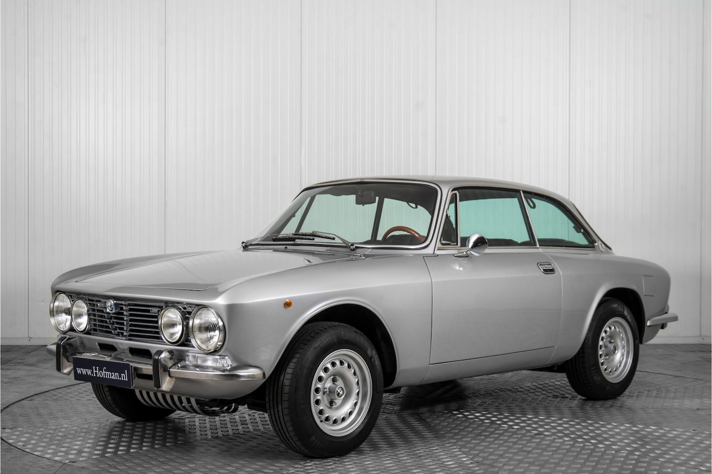 Alfa Romeo 2000 - GTV Bertone - AutoWereld.nl