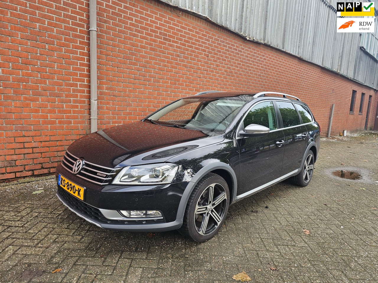 Volkswagen Passat Alltrack - 2.0 TDI 4Motion NAV.+ Clima Bj:2014 - AutoWereld.nl