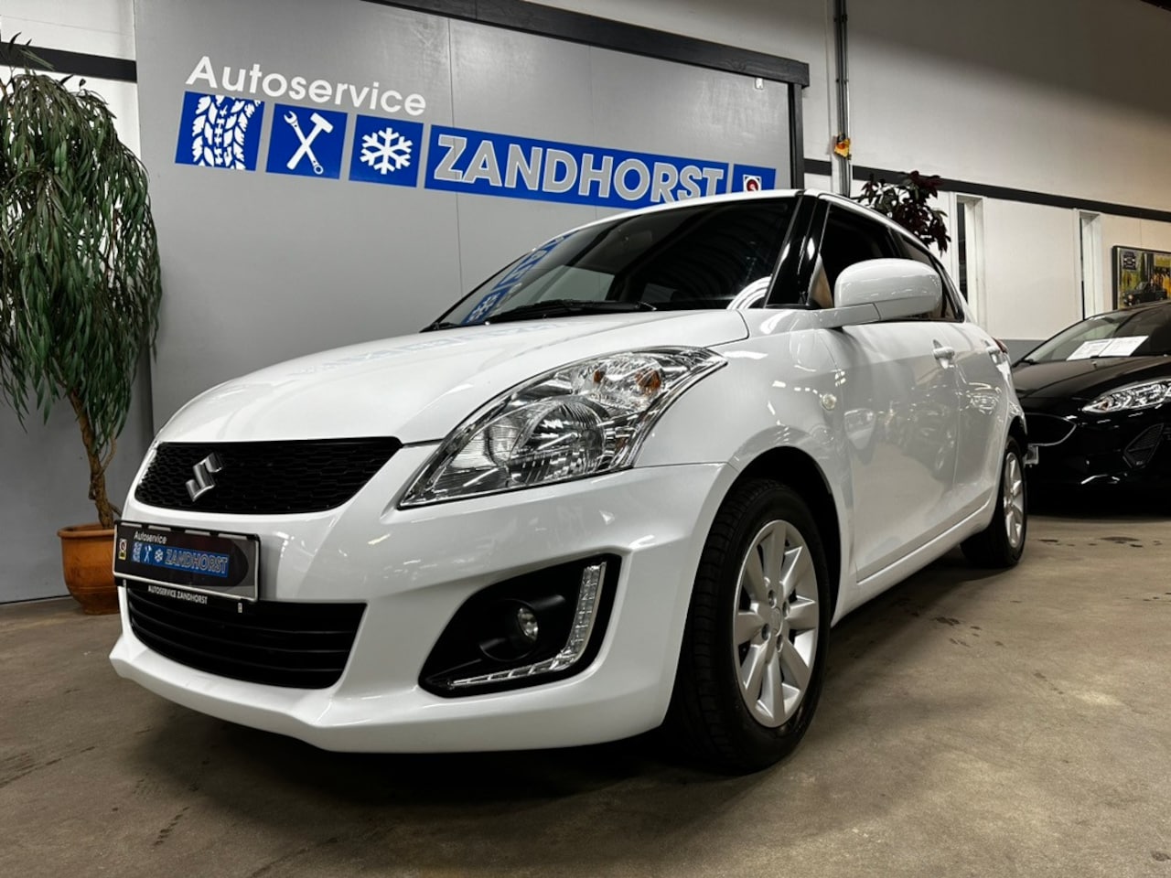 Suzuki Swift - 1.2 Exclusive 1.2 Exclusive - AutoWereld.nl