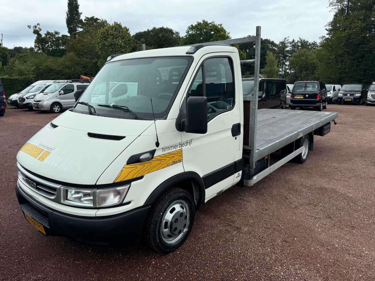 Iveco Daily - 35C14 3.0 Liter Open Laadbak 4.90x2.15 Dealer Onderhouden - AutoWereld.nl