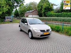 Dacia Sandero - 1.2 Lauréate trekhaak Airco ALLINPRIJS