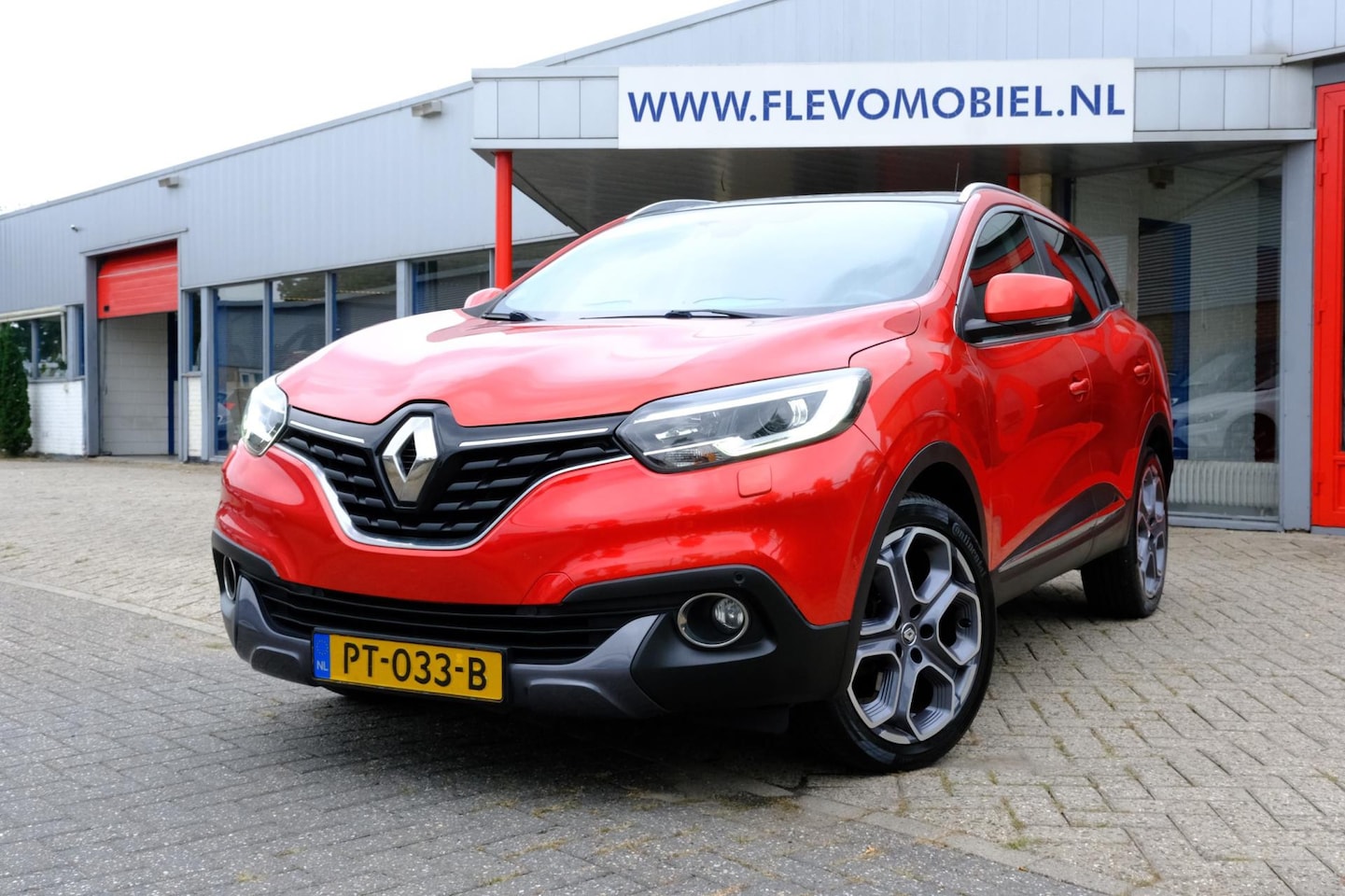 Renault Kadjar - 1.2 TCe Extase Pano|19"LMV|Half Leder - AutoWereld.nl