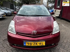 Toyota Prius - 1.5 VVT-i