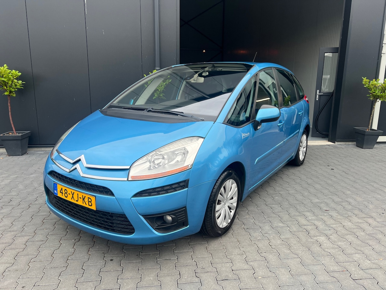 Citroën C4 Picasso - 1.8-16V Ambiance 5p. 1.8-16V Ambiance 5p. - AutoWereld.nl