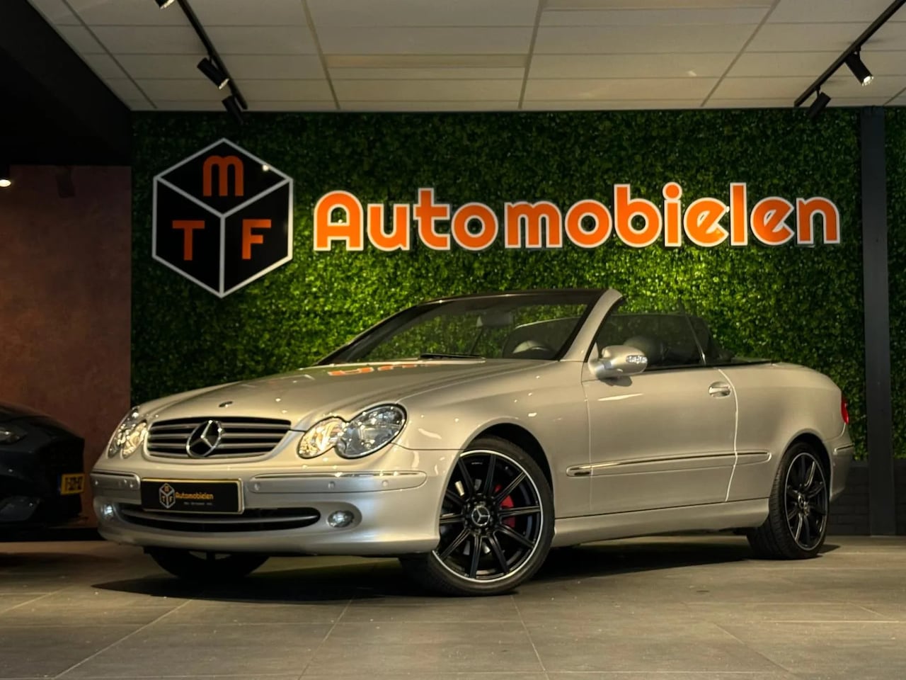 Mercedes-Benz CLK-klasse Cabrio - 320 Elegance 218 PK V6 - AutoWereld.nl