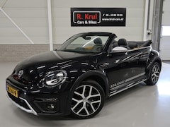 Volkswagen Beetle Cabriolet - 1.4 TSI Dune Automaat NL-auto Xenon Navigatie 18 inch NAP boekjes aanwezig Nieuwstaat mist