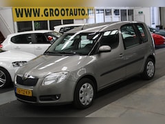 Skoda Roomster - 1.4-16V Style Airco, Trekhaak, Isofix, Stuurbekrachtiging