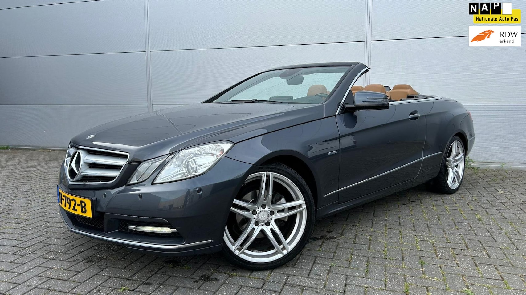 Mercedes-Benz E-klasse Cabrio - 220 CDI Aut, Xenon, Carplay, Led, Leder - AutoWereld.nl