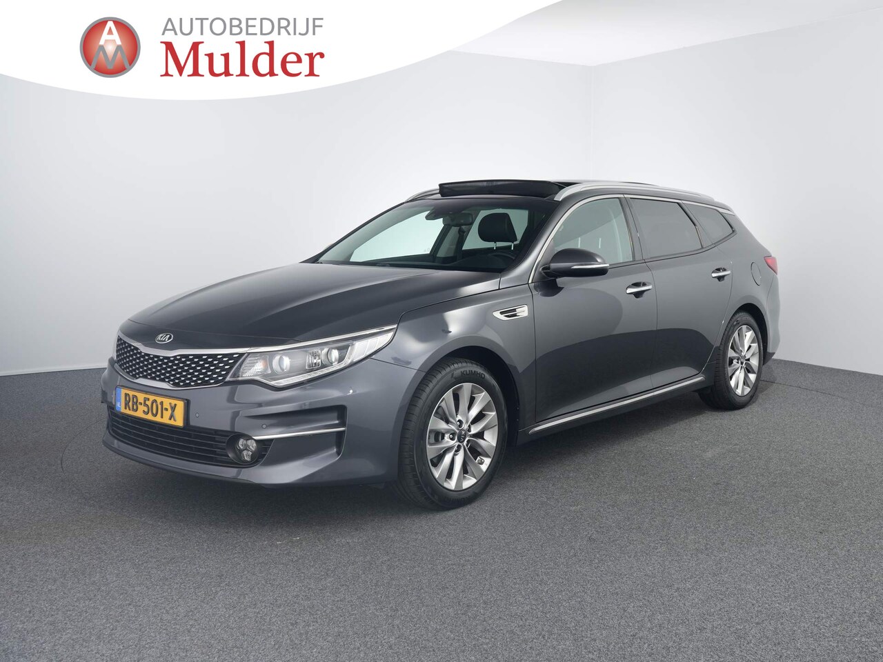 Kia Optima Sportswagon - 1.7 CRDi DynamicLine | Pano | ACC | Harman Kardon | Trekhaak - AutoWereld.nl