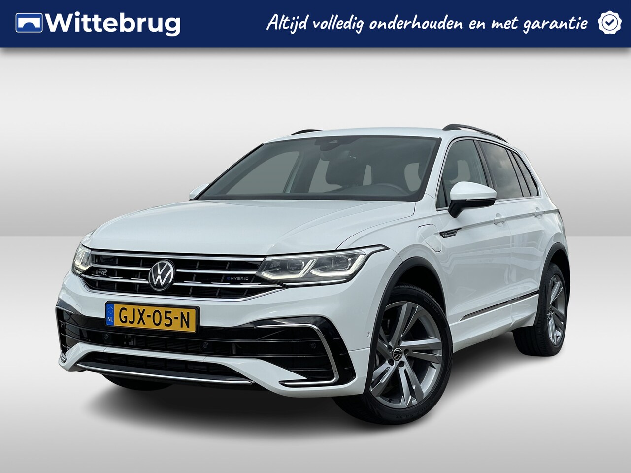 Volkswagen Tiguan - 1.4 TSI eHybrid R-Line Business 1.4 TSI eHybrid 245pk R-Line Business+ - AutoWereld.nl