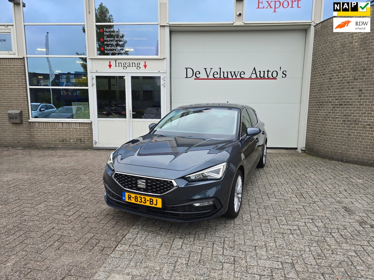 Seat Leon - 1.5 eTSI FR Business Intense / Apple Car / camera - AutoWereld.nl