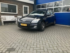 Hyundai i30 CW - 1.6i Active