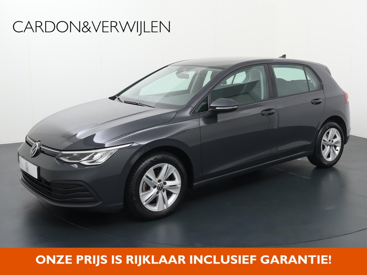 Volkswagen Golf - 1.5 TSI Life | 130 PK | Apple CarPlay / Android Auto | Navigatiesysteem | Parkeersensoren - AutoWereld.nl