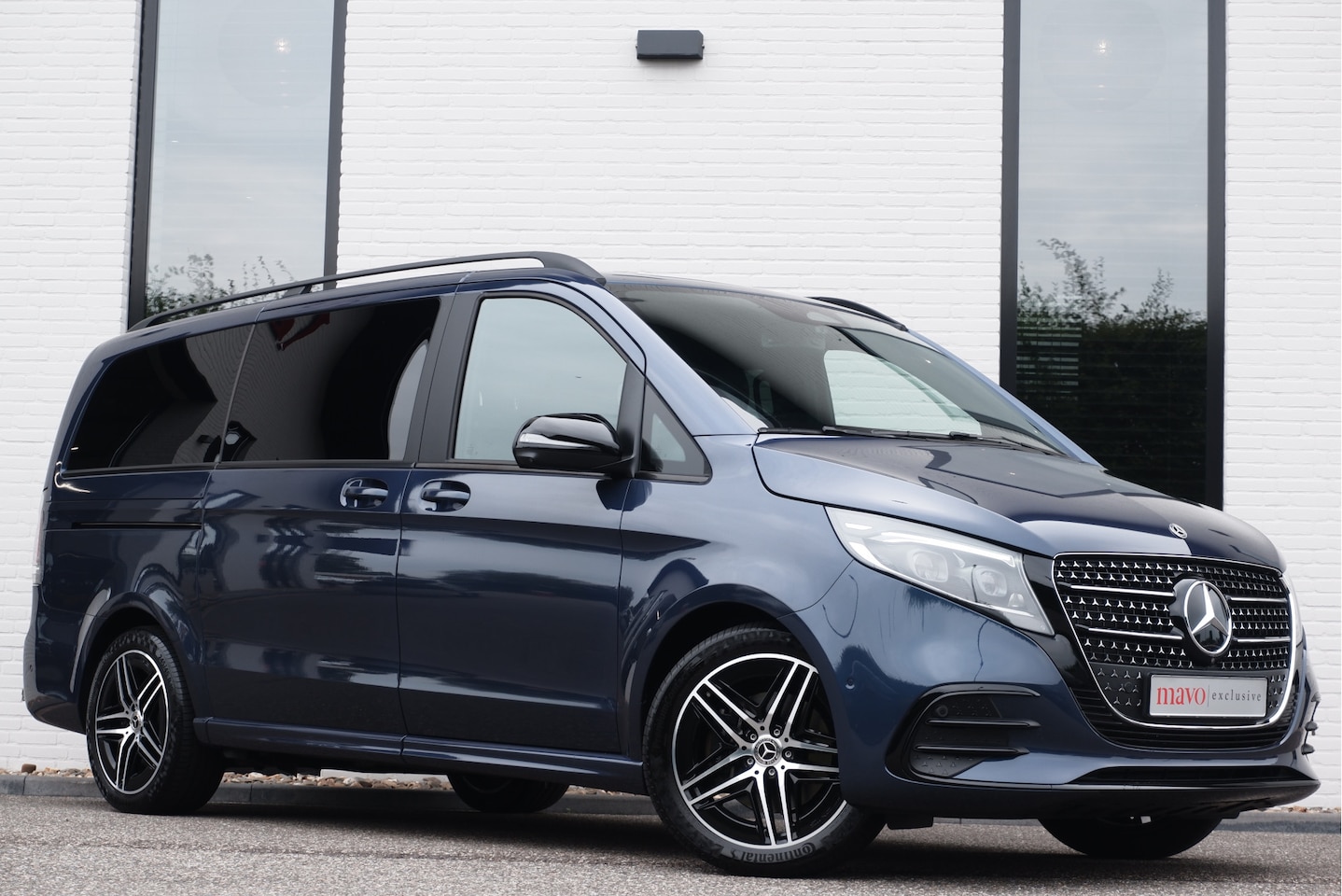 Mercedes-Benz V-klasse - 250d / DC / AMG / New Model / 2x Elec Schuifd / 360 Cam / Burmester / Vol Opties / NIEUWST - AutoWereld.nl