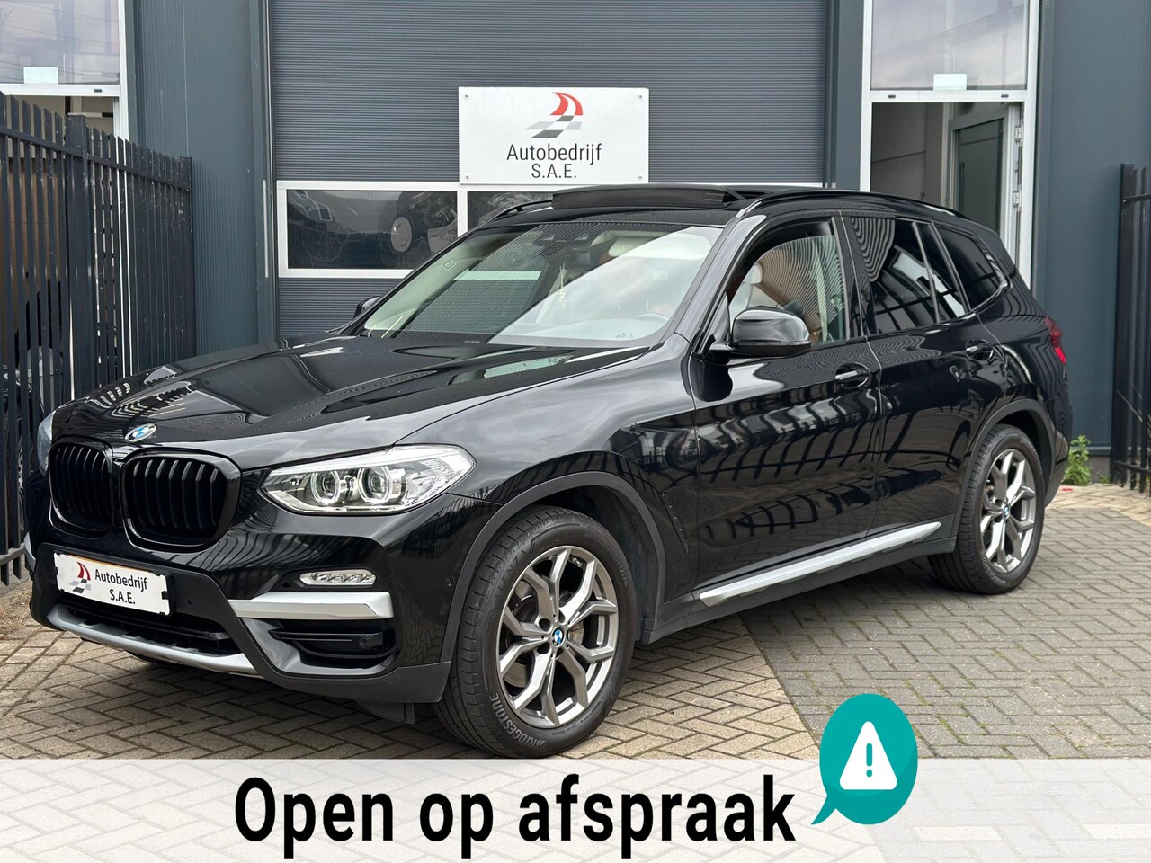 BMW X3 - XDrive20i High Executive PANO TREKHAAK CARPLAY ! - AutoWereld.nl