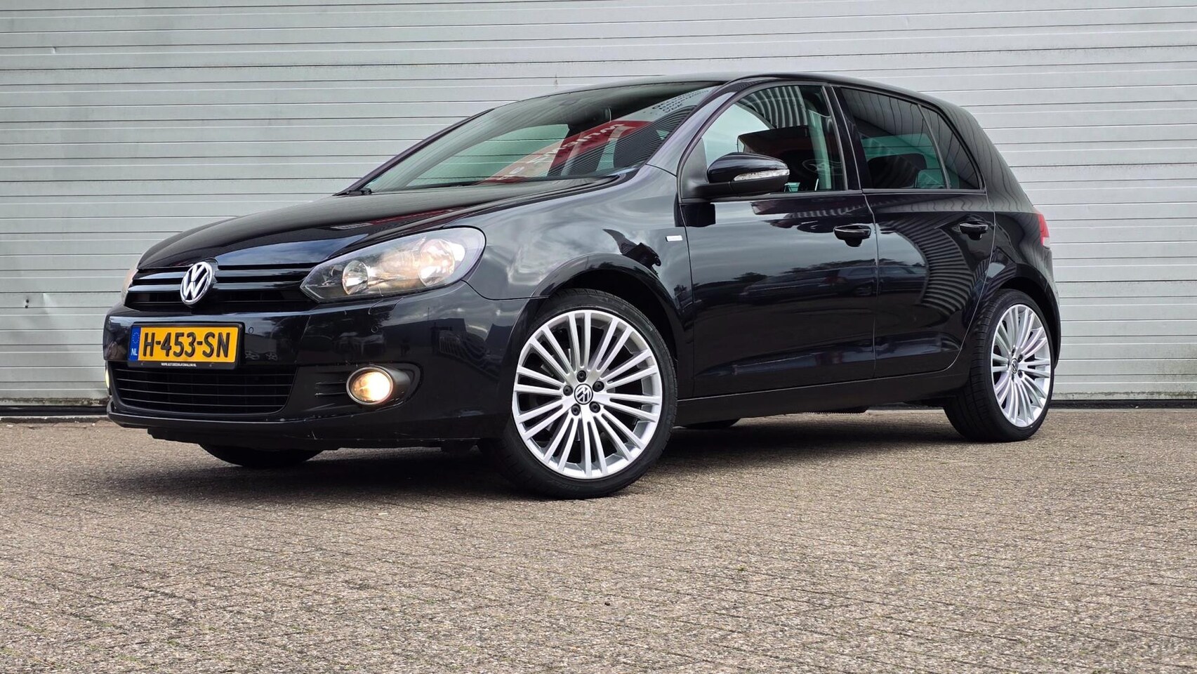 Volkswagen Golf - 1.2 TSI MATCH - NIEUWE KETTING! - Voloptie - Stoelverwarming - Clima - PDC V + A - Navi & - AutoWereld.nl