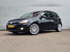 Volkswagen Golf - 1.2 TSI MATCH - NIEUWE KETTING - Voloptie - Stoelverwarming - Clima - PDC V + A - Navi & A