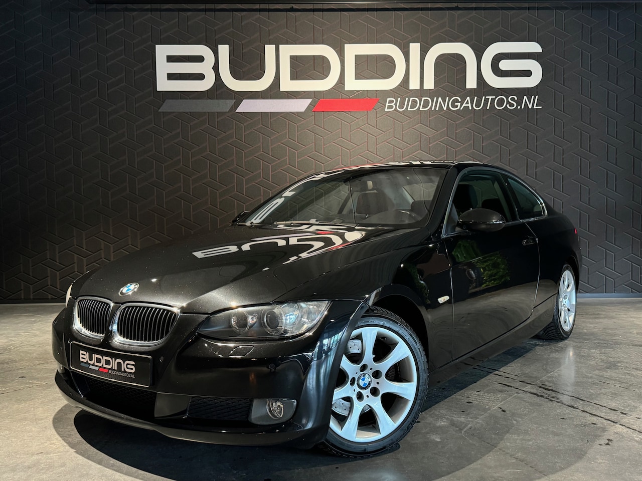 BMW 3-serie Coupé - 325i Exe | Aut | Xenon | Navi - AutoWereld.nl