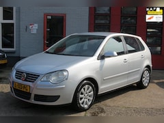 Volkswagen Polo - 1.4-16V Trendline 5 DEURS, AIRCO, NWE APK