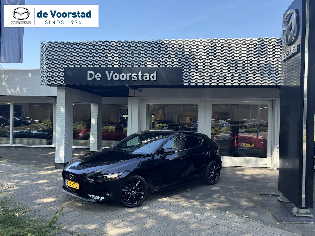 Mazda 3 - 2.0 e-SkyActiv-G M Hybrid 150 Nagisa *DEMO* - AutoWereld.nl