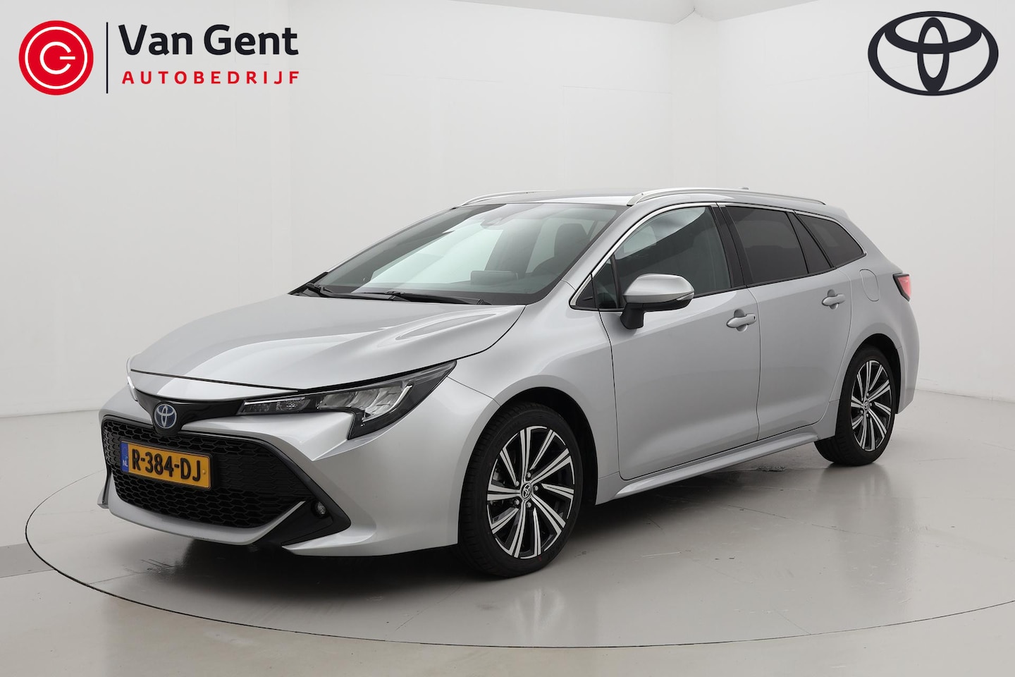 Toyota Corolla Touring Sports - 1.8 Hybrid Dynamic Automaat - AutoWereld.nl