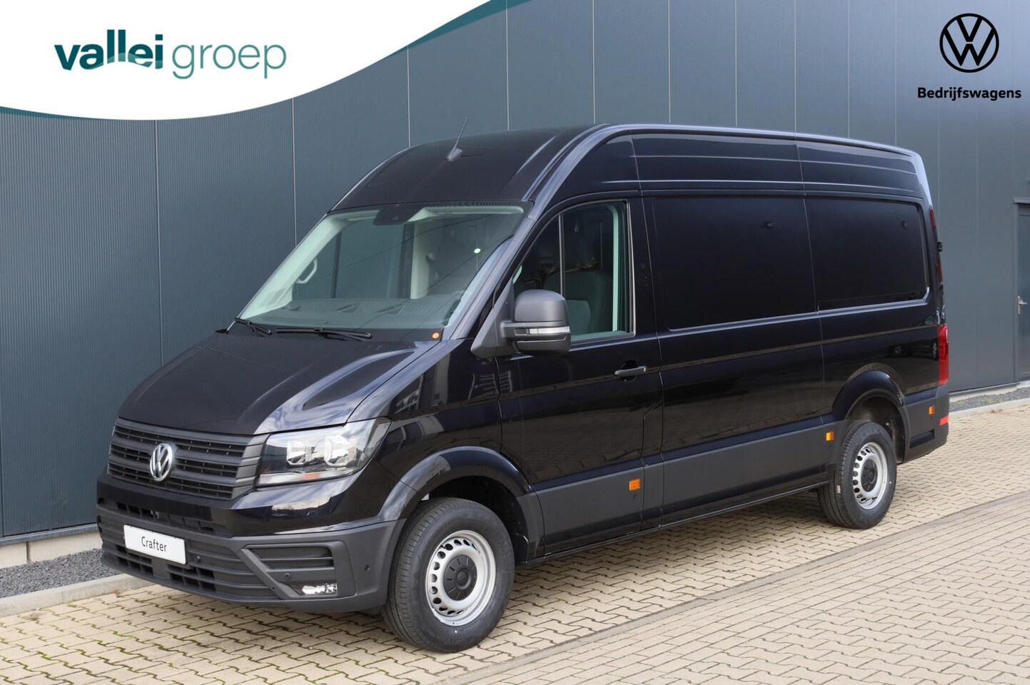 Volkswagen Crafter - Bedrijfswagens 35 2.0 TDI 177PK Automaat L3H3 Highline - AutoWereld.nl