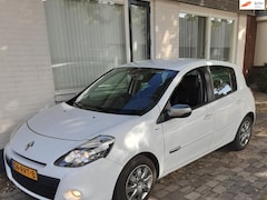 Renault Clio - 1.5 dCi Night & Day