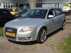 Audi A4 Avant - 2.0 Advance NAV 18" LMV Climate Cruise Trekhaal