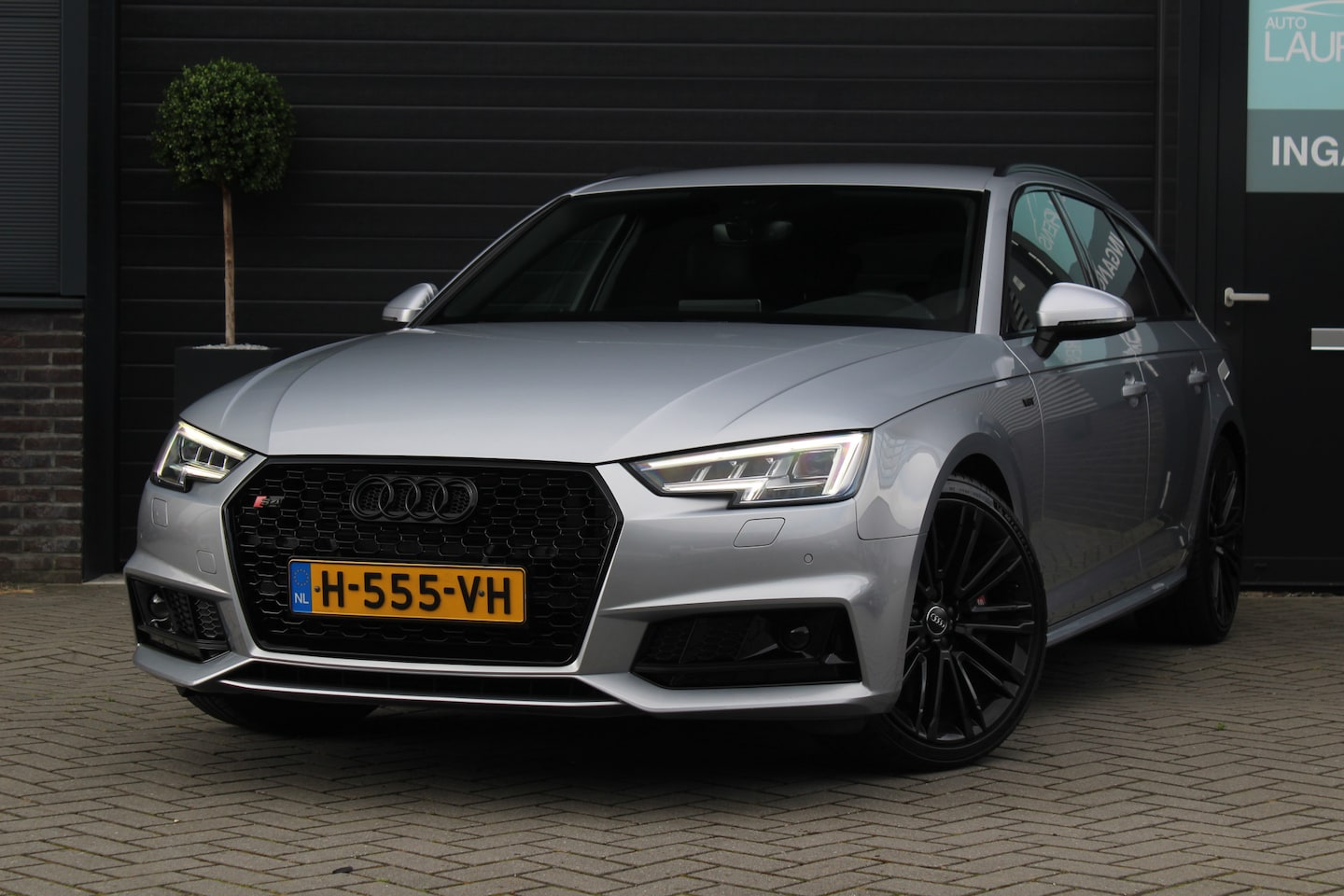 Audi S4 - Avant 3.0 TFSI Quattro Pro Line Plus | Milltek | Trekhaak | Stoelvent. - AutoWereld.nl