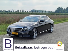 Mercedes-Benz E-klasse - 200 Prestige | Chique uitstraling | Hout interieur | 19 "AMG | SFEER | LED