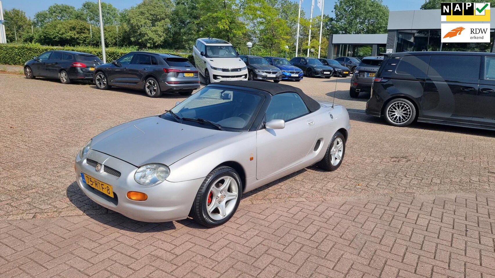 MG F - 1.8i Cabriolet met Hardtop,bj.98,kleur:grijs,Leder,Sportvelgen,APK 03/2025 en NAP met boek - AutoWereld.nl