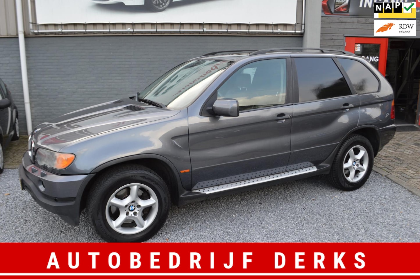 BMW X5 - 3.0d High Executive AUT Grijs Kenteken Leer Airco - AutoWereld.nl