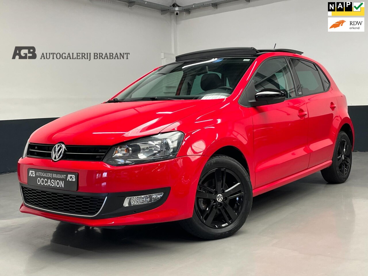 Volkswagen Polo - 1.4-16V Comfortline /Automaat/Pano/Cruise/Clima/ - AutoWereld.nl