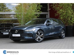 Volvo V60 - 2.0 B4 Plus Dark | Trekhaak | Camera | Adaptive Cruise | Stuur/stoelverwarming